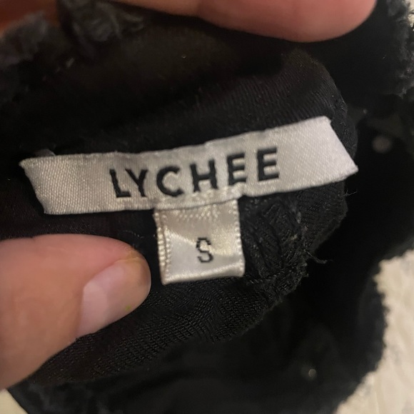 Lychee the label denim strap buckle shorts - Picture 6 of 6